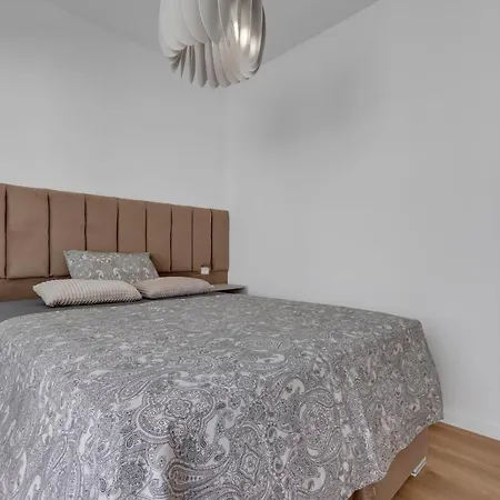 Dei Apart Apartment *
